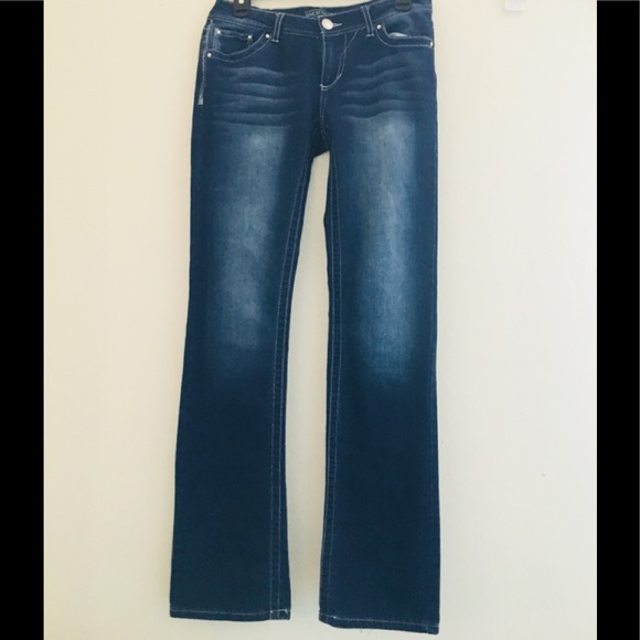 🍁3/$25 Almost Famous boot cut jeans, have a great fit. - Picture 4 of 5